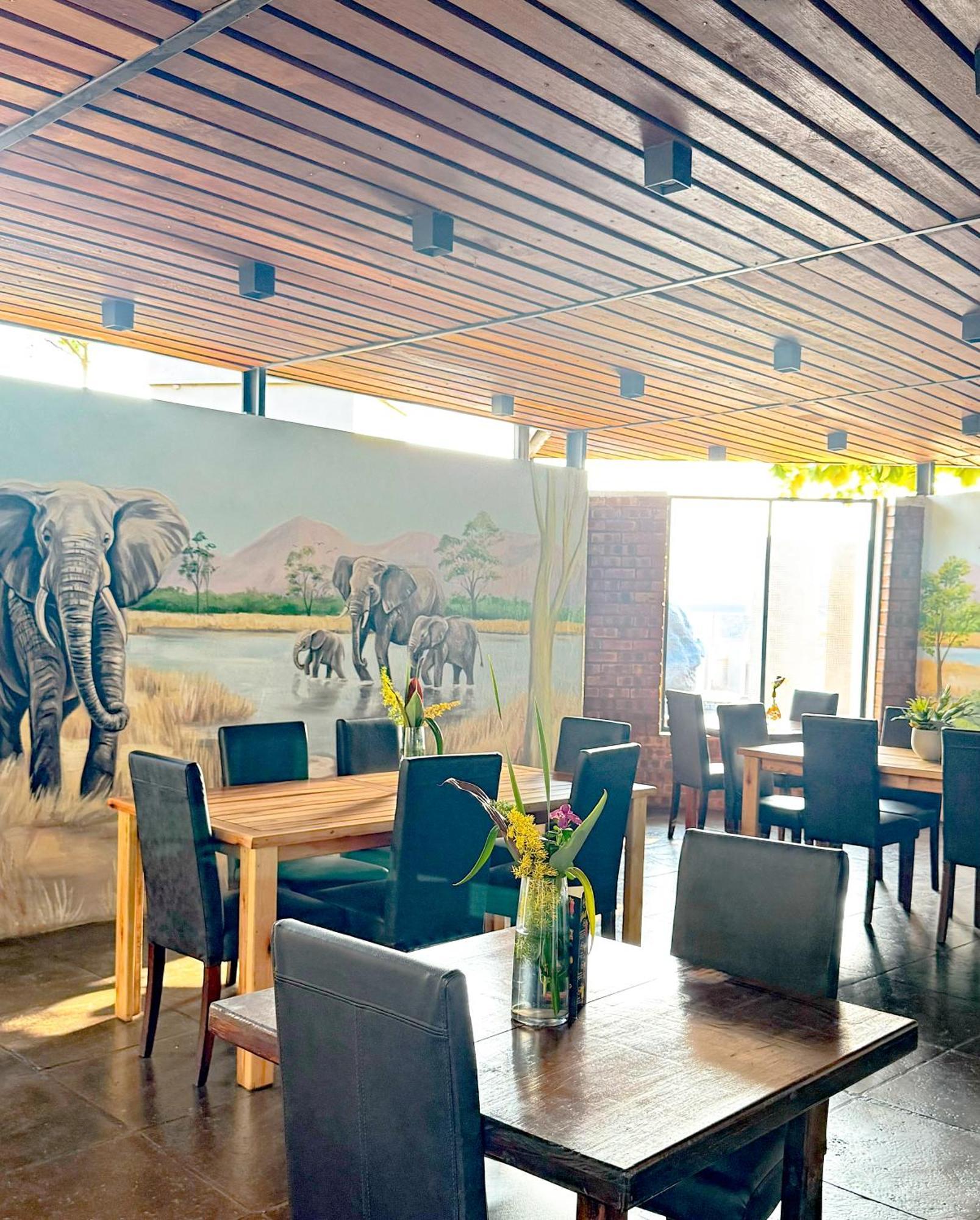 Paradise Creek Lodge Malalane Ngoại thất bức ảnh